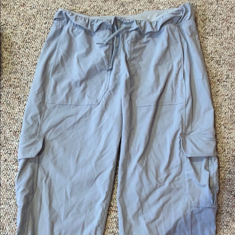 Baby blue athletic ivivva pants with pockets!